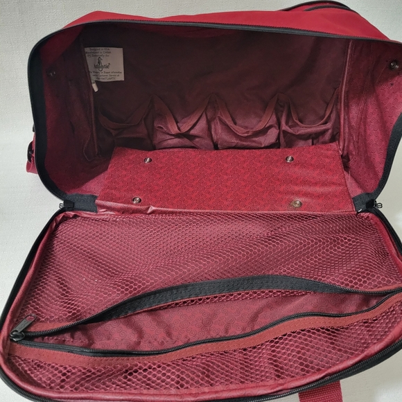 NEW Atlantic Carry-On Tote Luggage Bag - Picture 4 of 5